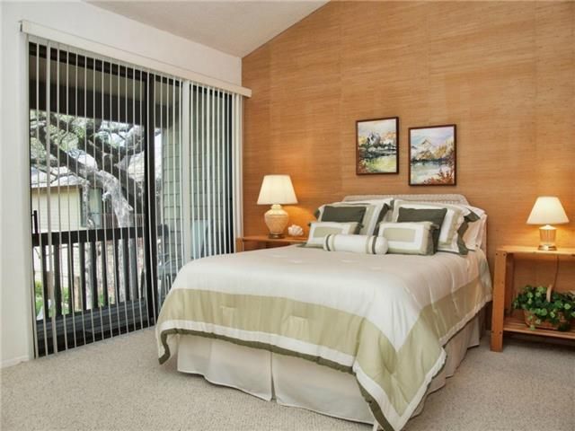 7122 Wood Hollow DR 10, Austin, TX 78731