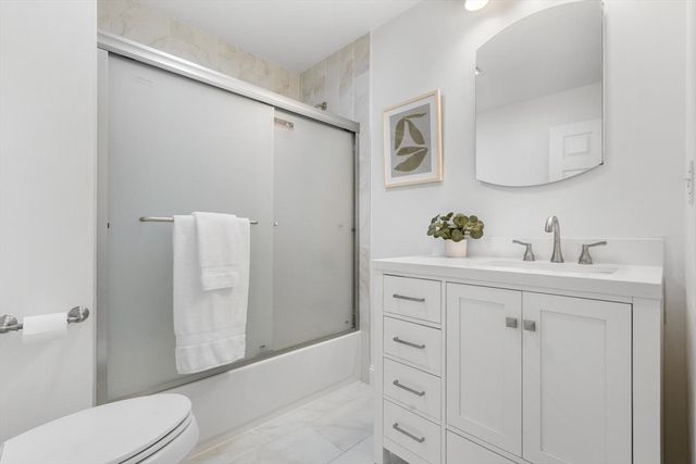 354 School Street 354, Watertown, MA 02472