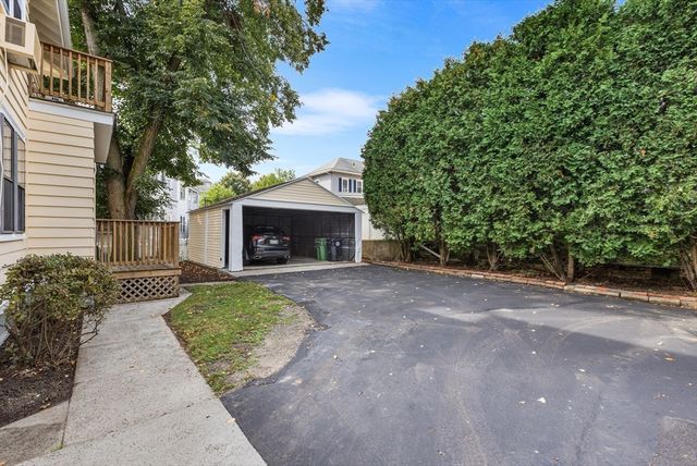 354 School Street 354, Watertown, MA 02472