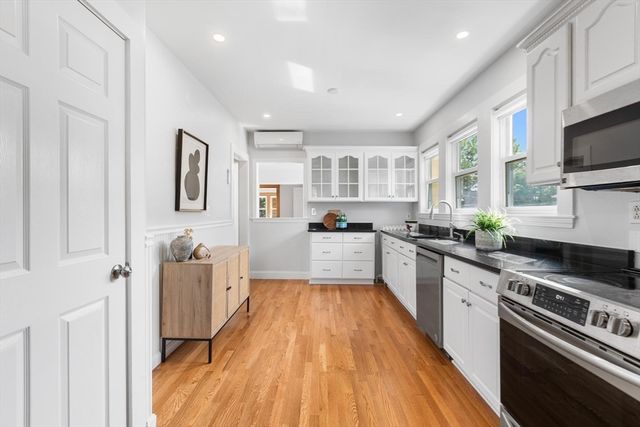 354 School Street 354, Watertown, MA 02472