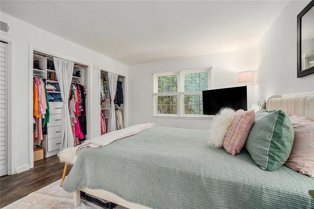 94 Rosaire NW Place, Atlanta, GA 30327