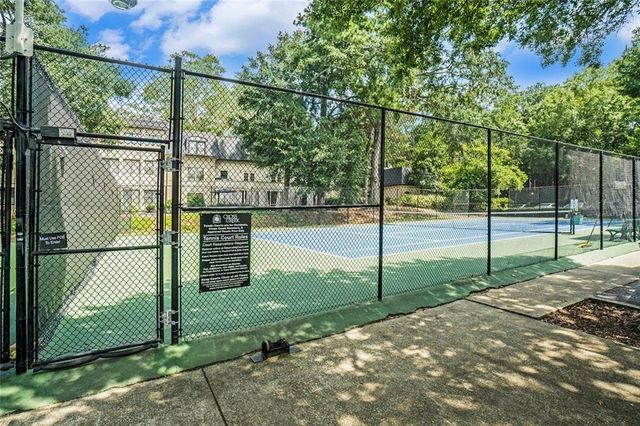 94 Rosaire NW Place, Atlanta, GA 30327