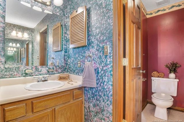 6300 Lake Trail Drive, Fayetteville, NC 28304