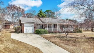 6300 Lake Trail Drive, Fayetteville, NC 28304