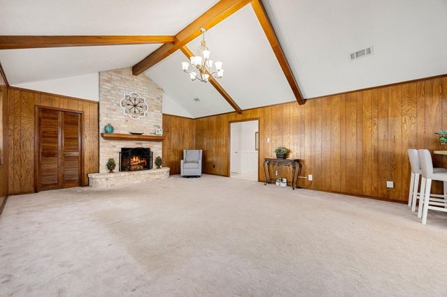 8222 Middlebury Lane, Houston, TX 77070