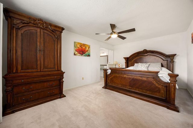 8222 Middlebury Lane, Houston, TX 77070