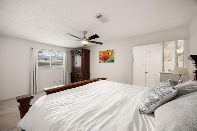 8222 Middlebury Lane, Houston, TX 77070