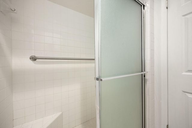 8222 Middlebury Lane, Houston, TX 77070