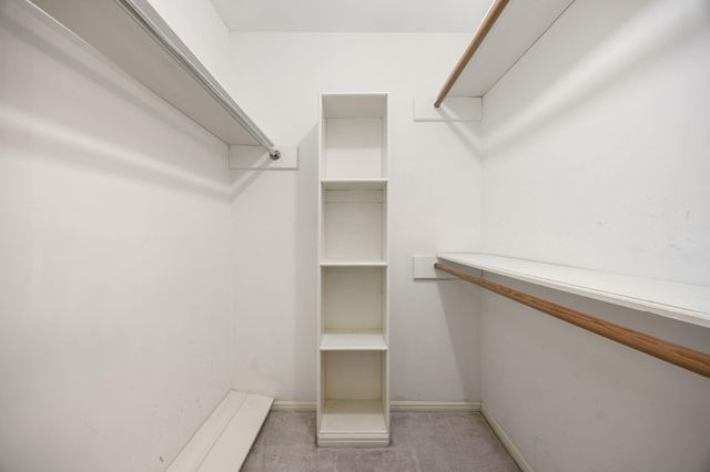 8222 Middlebury Lane, Houston, TX 77070