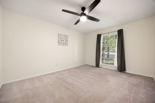 8222 Middlebury Lane, Houston, TX 77070