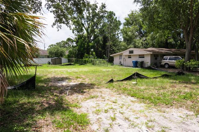 658 15TH STREET NW, Largo, FL 33770