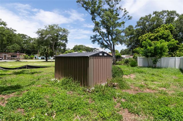 658 15TH STREET NW, Largo, FL 33770