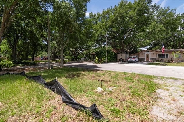 658 15TH STREET NW, Largo, FL 33770