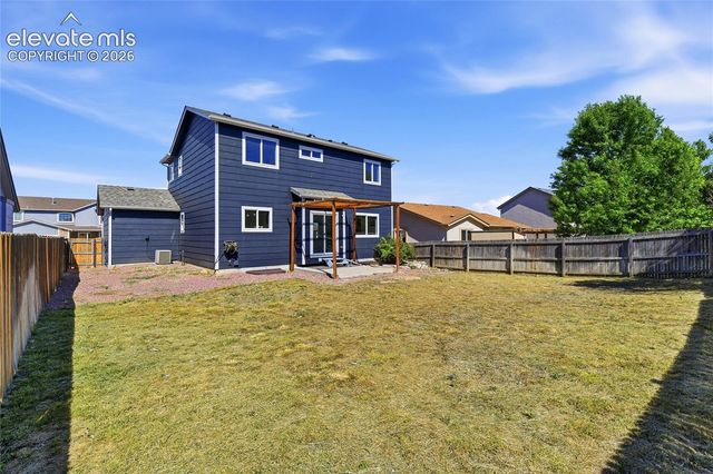 7422 Sun Prairie Drive, Colorado Springs, CO 80925