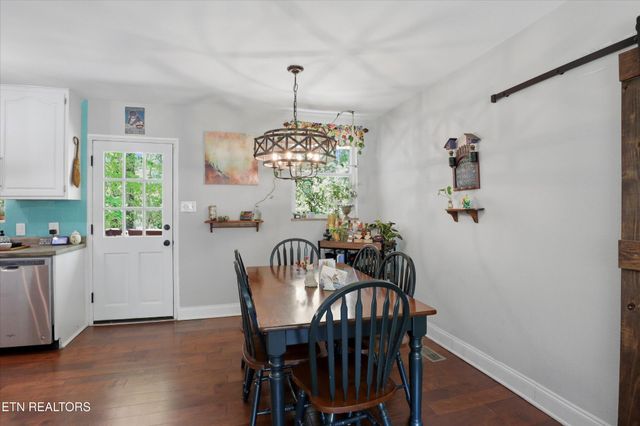 305 Beechwood Drive, Knoxville, TN 37920