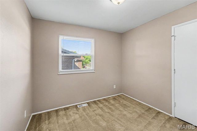 11952 Cato Drive, Florissant, MO 63033