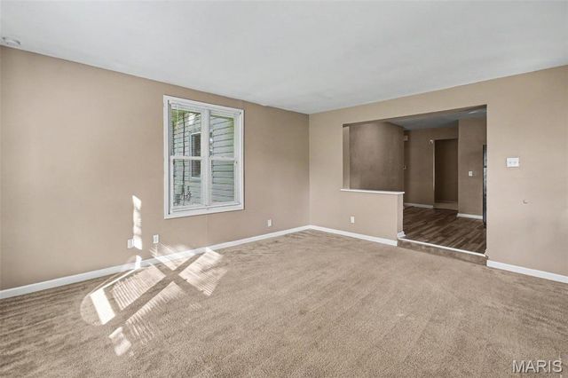 11952 Cato Drive, Florissant, MO 63033