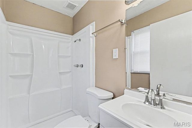 11952 Cato Drive, Florissant, MO 63033