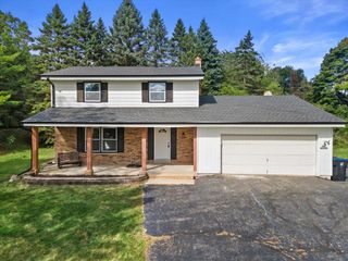 S80W23790 Parkview DRIVE, Big Bend, WI 53103