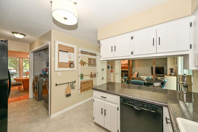 7613 S 83rd STREET, Franklin, WI 53132