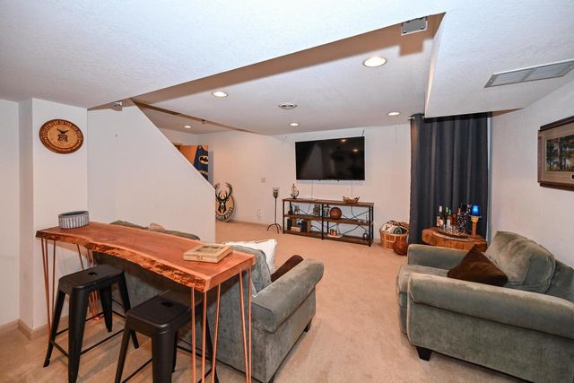 7613 S 83rd STREET, Franklin, WI 53132