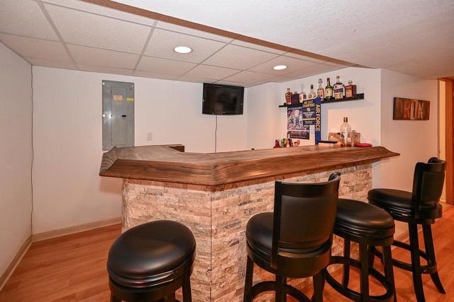 7613 S 83rd STREET, Franklin, WI 53132