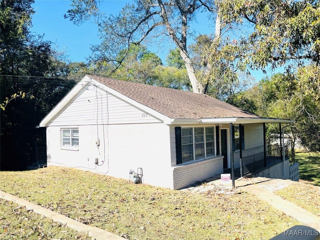 968 KAREN Road, Montgomery, AL 36109