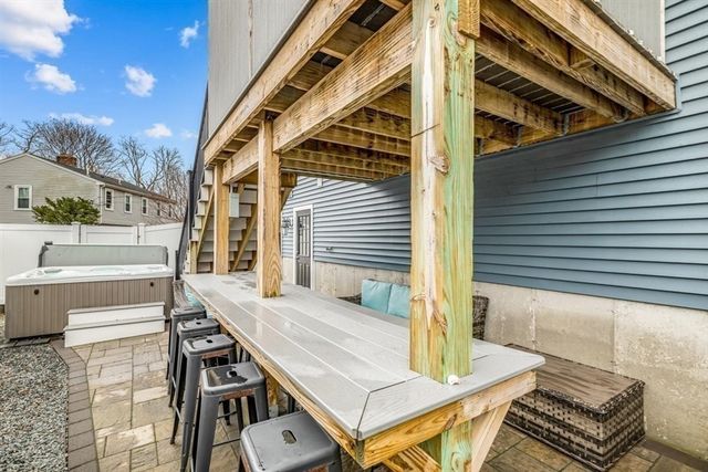 6 Bishop St., Plymouth, MA 02360