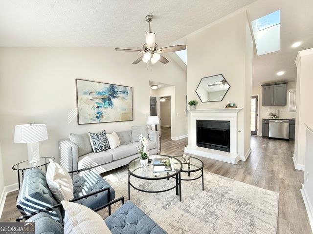 6012 Happy Trails Court, Lithonia, GA 30058