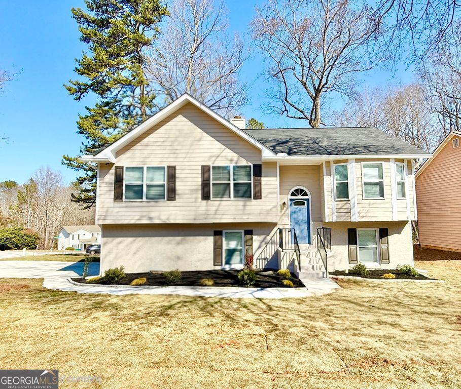 6012 Happy Trails Court, Lithonia, GA 30058