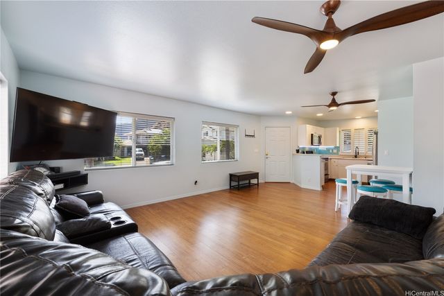 87-1018 Kahiwelola Street, Waianae, HI 96792