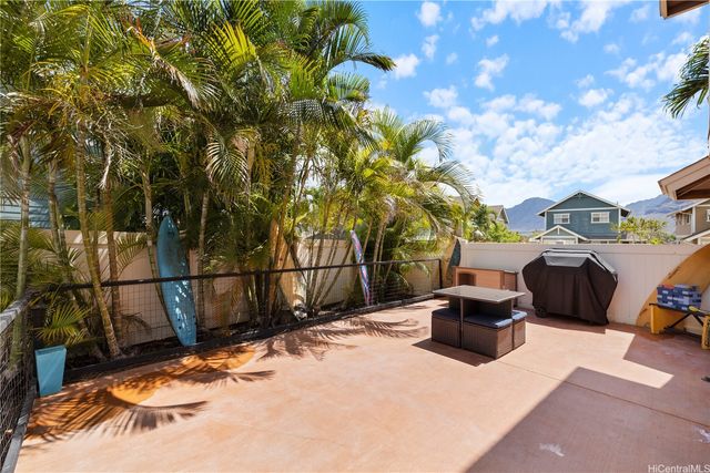 87-1018 Kahiwelola Street, Waianae, HI 96792