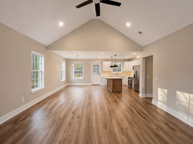 4603 Chapel Hill Rd, Southside, TN 37171