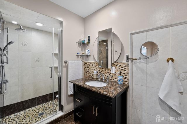 17 Willow Drive, Old Bridge, NJ 08857