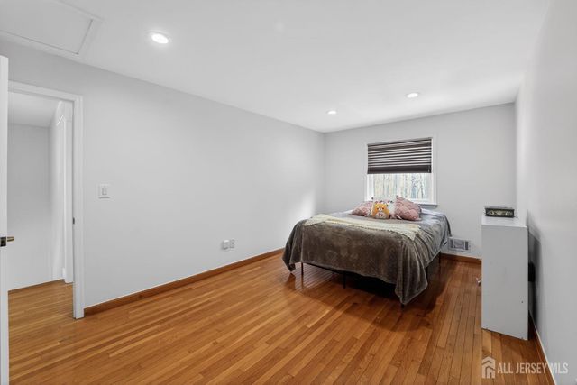 17 Willow Drive, Old Bridge, NJ 08857