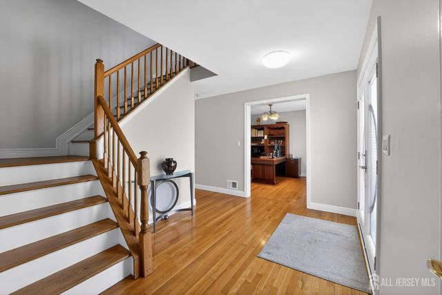 17 Willow Drive, Old Bridge, NJ 08857