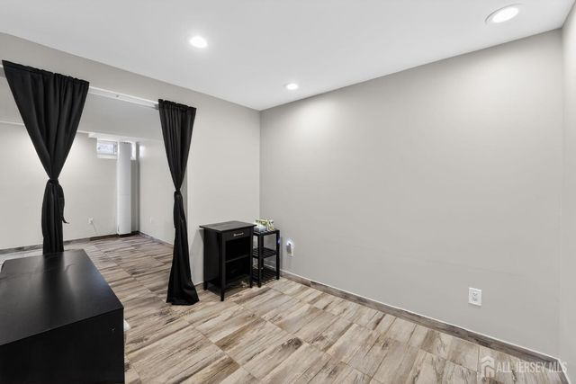 17 Willow Drive, Old Bridge, NJ 08857