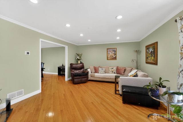 17 Willow Drive, Old Bridge, NJ 08857