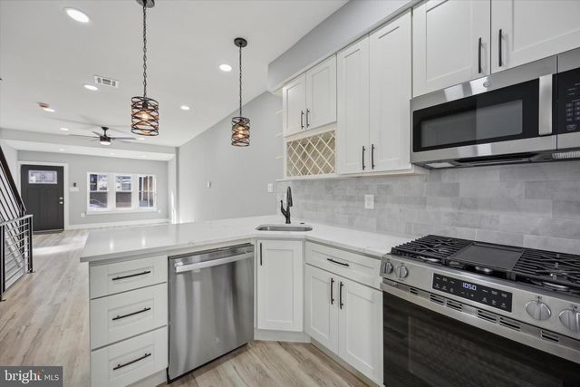 451 FITZGERALD ST, Philadelphia, PA 19148