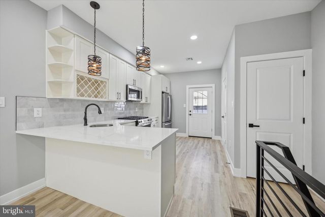 451 FITZGERALD ST, Philadelphia, PA 19148
