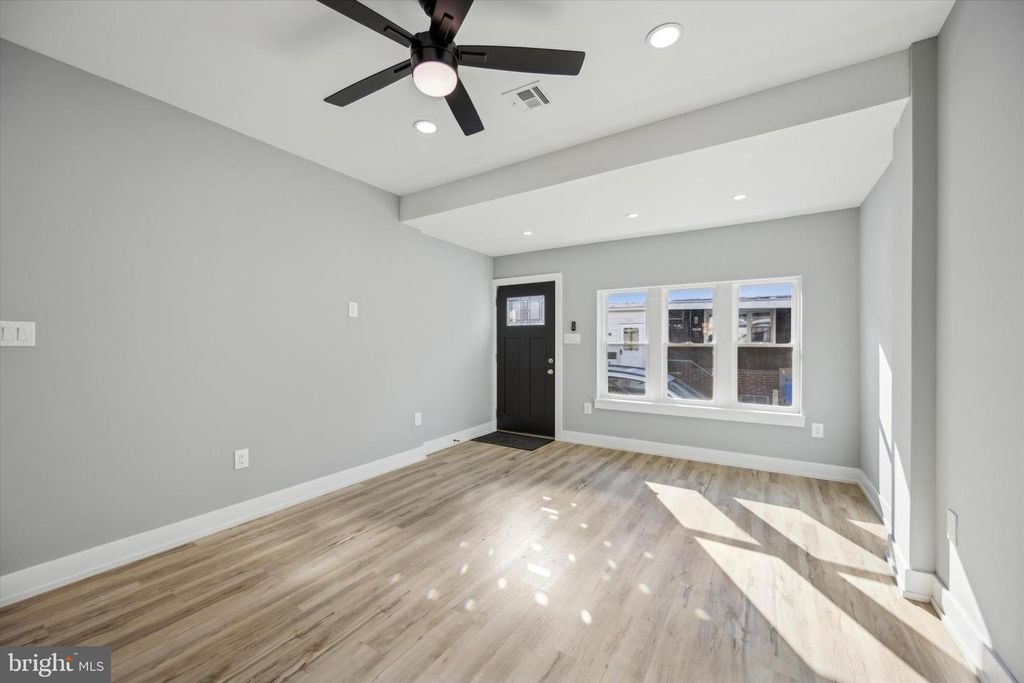 451 FITZGERALD ST, Philadelphia, PA 19148
