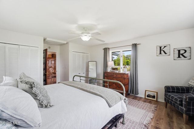 2115 Albon Road, Holland, OH 43528