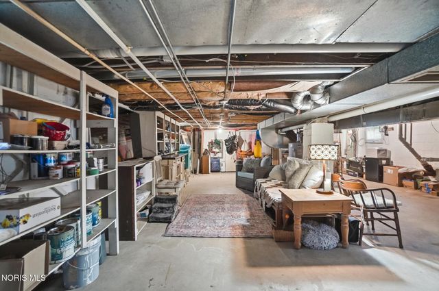 2115 Albon Road, Holland, OH 43528