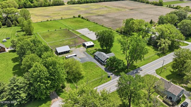 2115 Albon Road, Holland, OH 43528