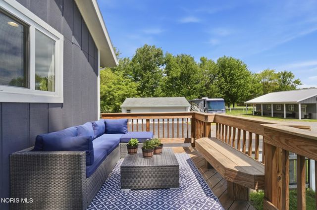 2115 Albon Road, Holland, OH 43528