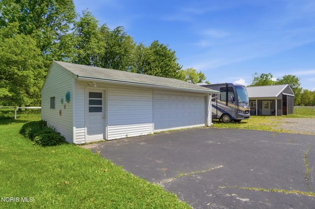 2115 Albon Road, Holland, OH 43528