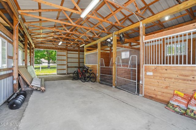 2115 Albon Road, Holland, OH 43528