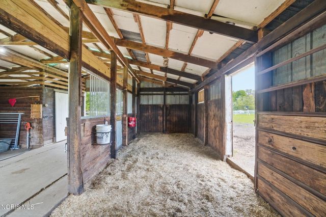 2115 Albon Road, Holland, OH 43528