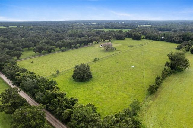 553 205TH AVENUE, Williston, FL 32696