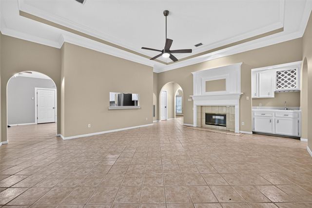 19902 Wood Walk Ln Lane, Humble, TX 77346